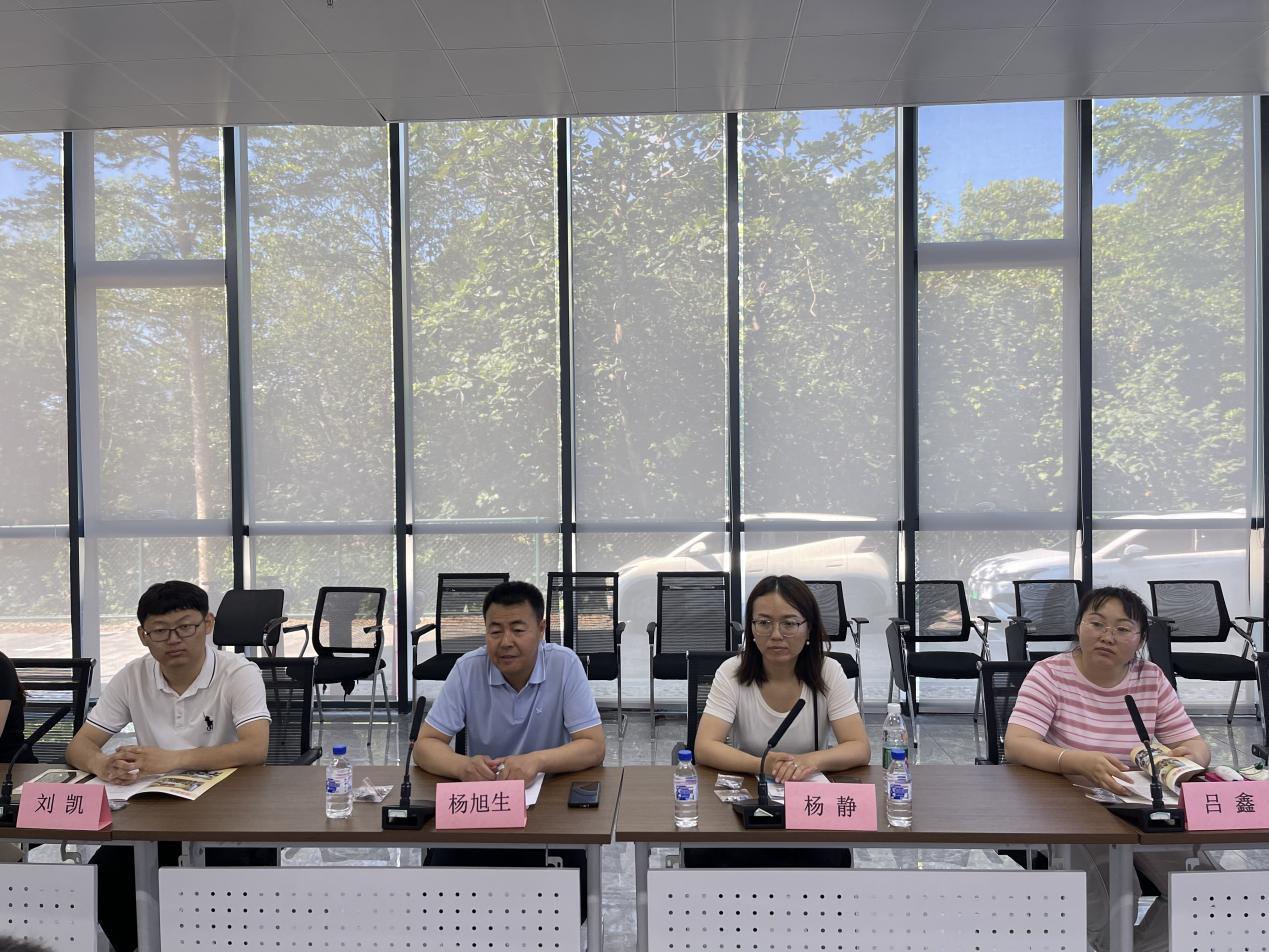 内蒙古达拉特旗政务服务中心一行6人到三亚12345考察学习