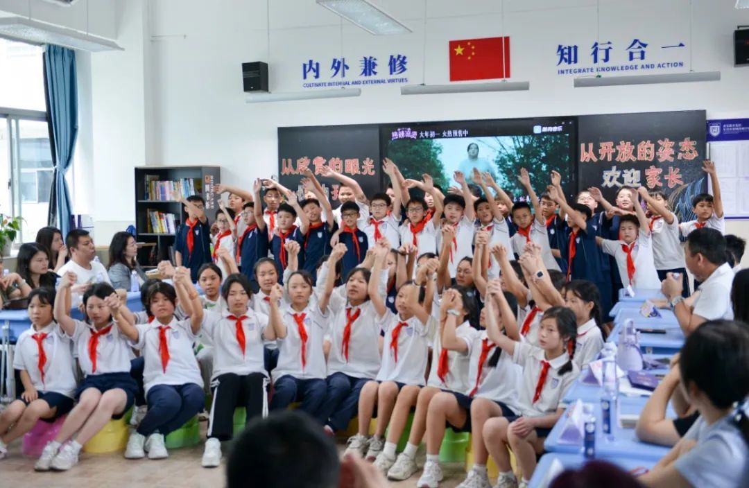 共话共享,共建共育 嘉荣教育尚城学校春季家长会圆满举行