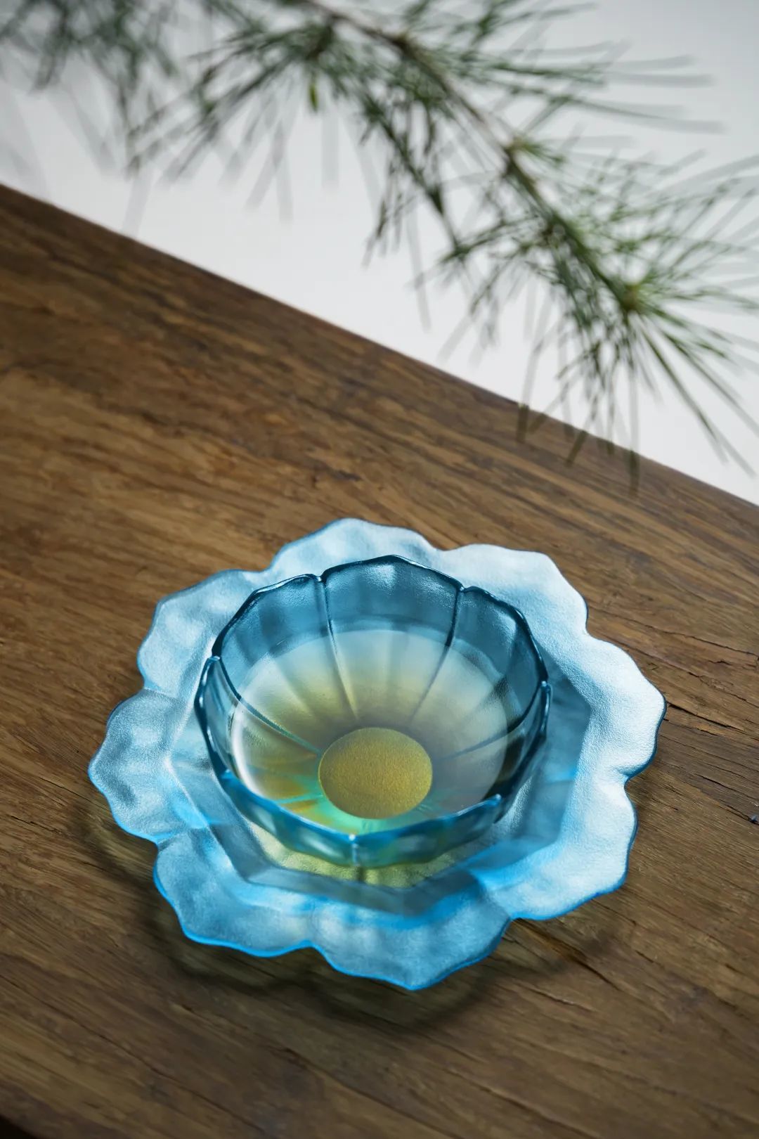 古人顶级审美有多绝？这朵千年“蓝莲花”真的AI了