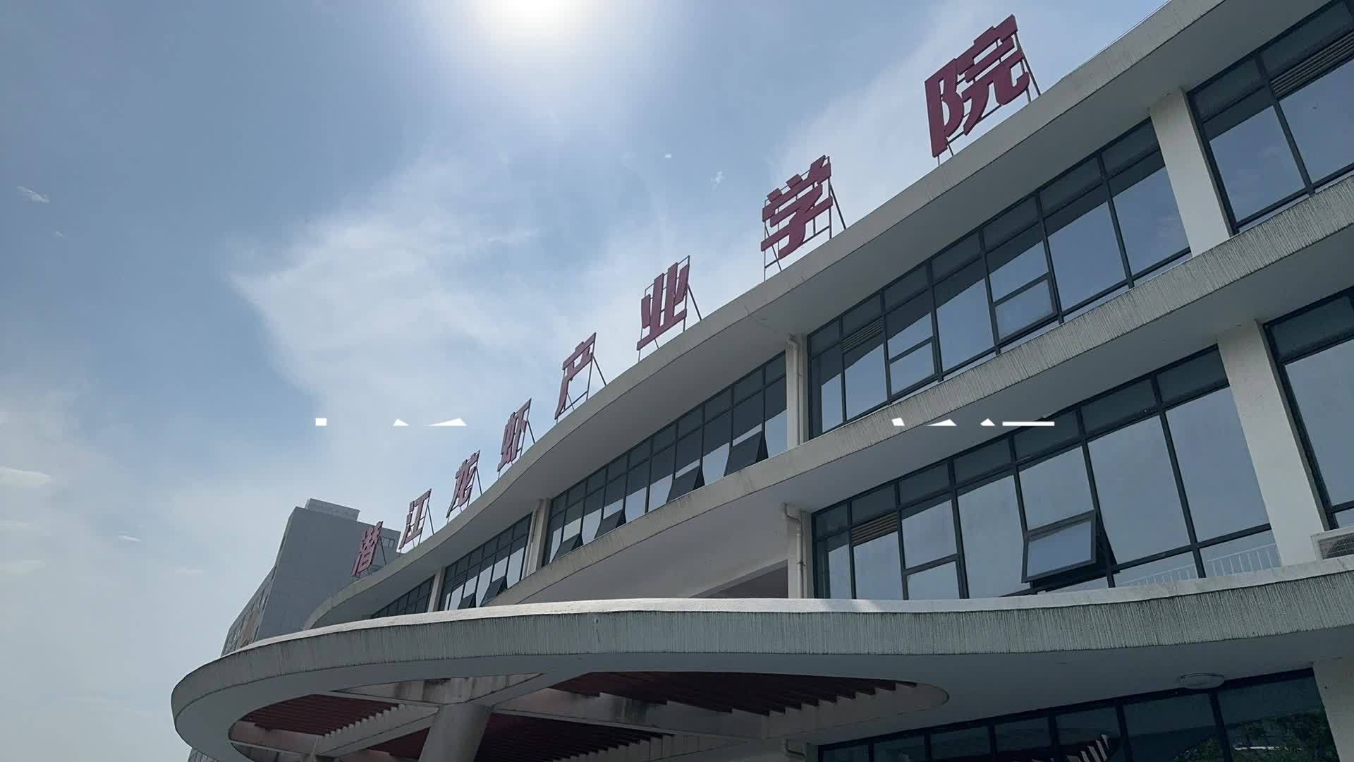 湖北潜江小龙虾学院院长：有马来西亚人来学习小龙虾的一百种做法回国开店