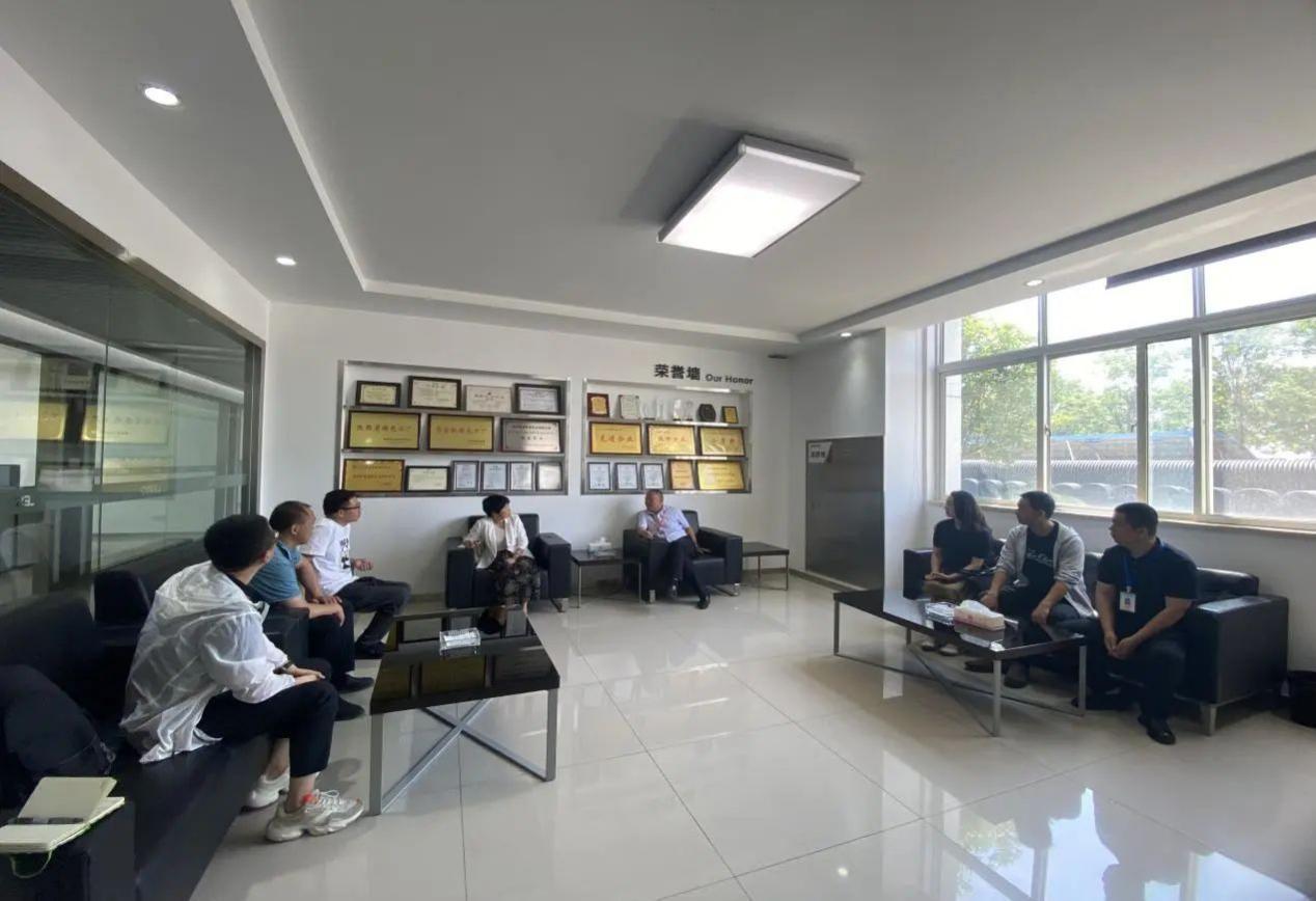 陕西省环保志愿者联合会一行到咸阳三泉县渠岸镇进行专题调研