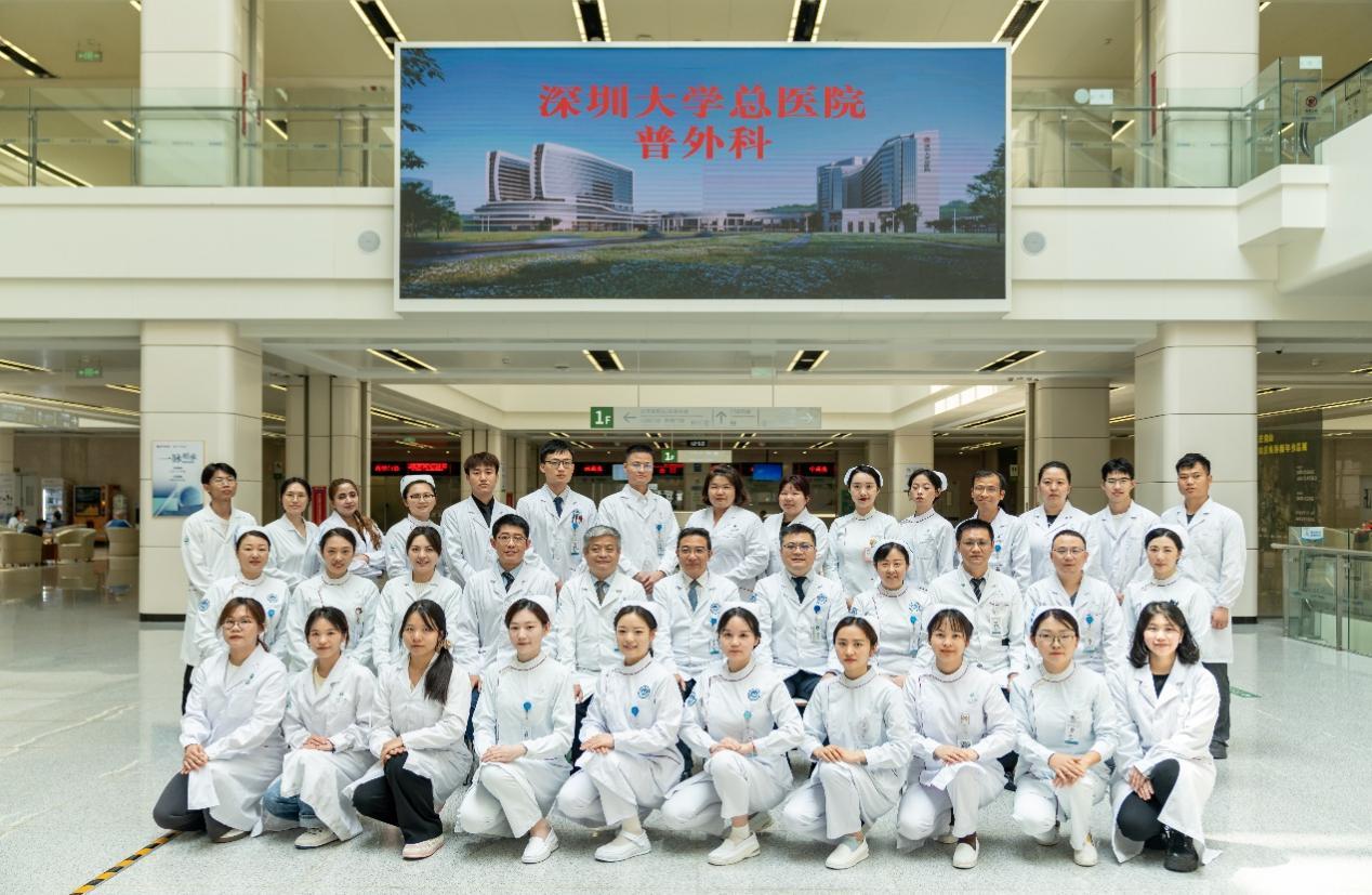 摸到胸部肿块还要排队两个月？香港阿姐坐高铁到深圳手术