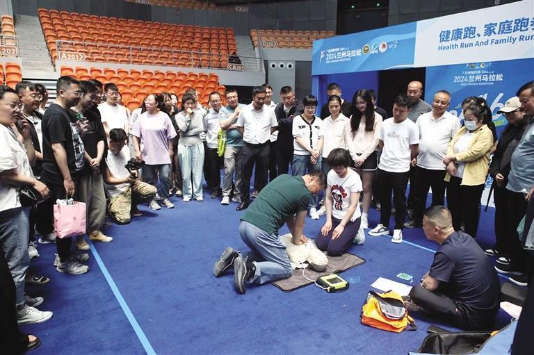 本周日4万名跑者相约兰马 这份赛事最全攻略快查收