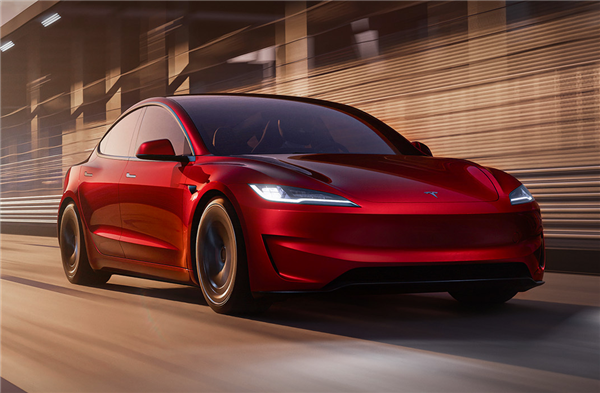 国内33.59万元!全新Model 3高性能版已在海外交付