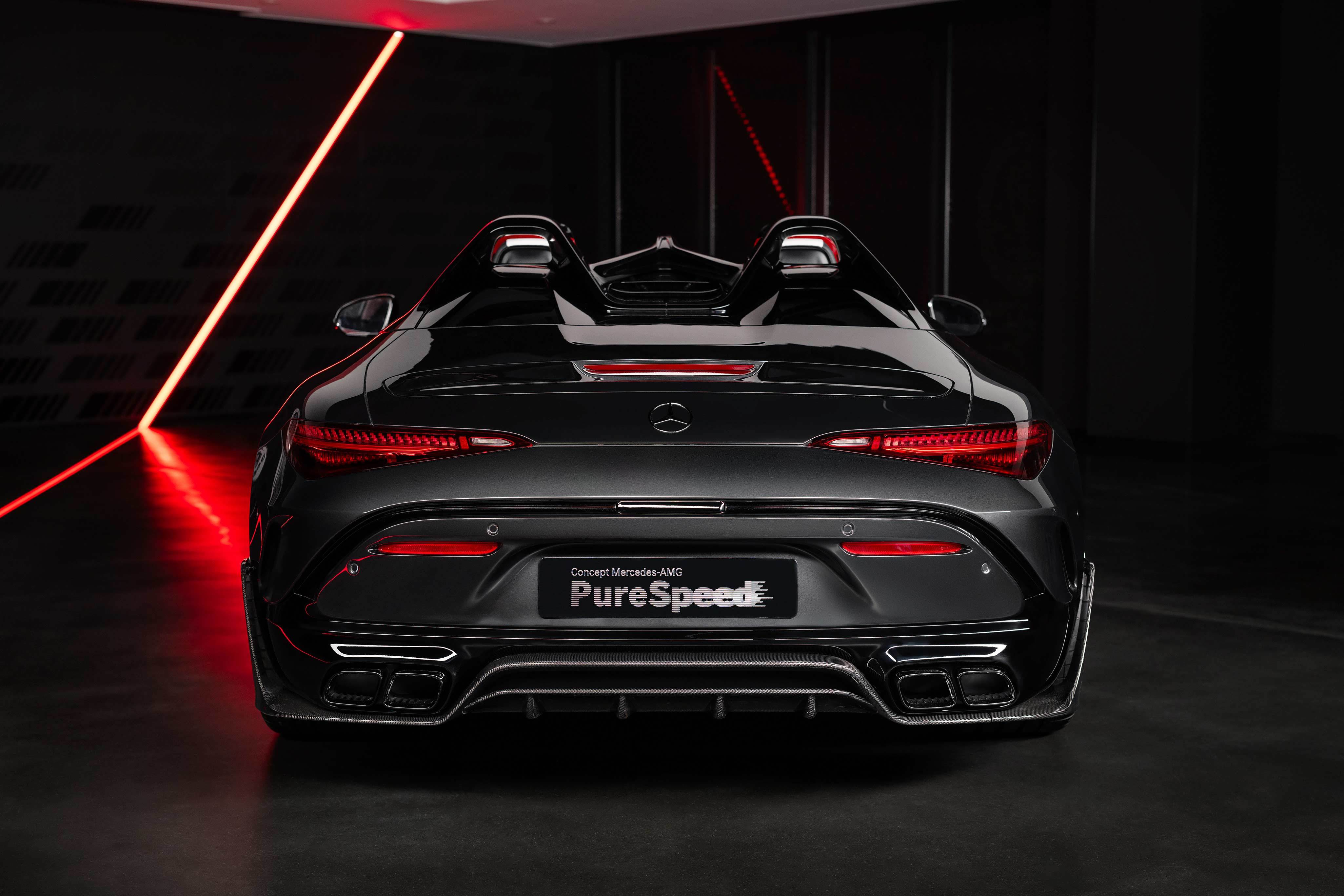 “传奇系列”启幕 梅赛德斯-AMG PureSpeed概念车全球首发