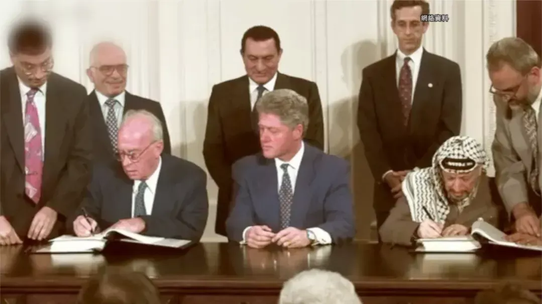 拉宾和阿拉法特因推进和平进程遭到刺杀和毒杀巴以问题谁能解