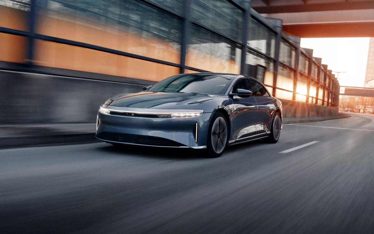 Lucid Air 纯电轿车