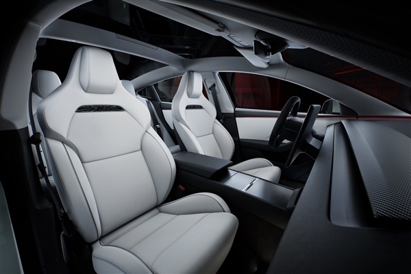 国内33.59万元!全新Model 3高性能版已在海外交付