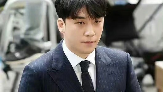 香港政府否认李胜利定居传闻 向佐直言：不欢迎，滚回去封面图