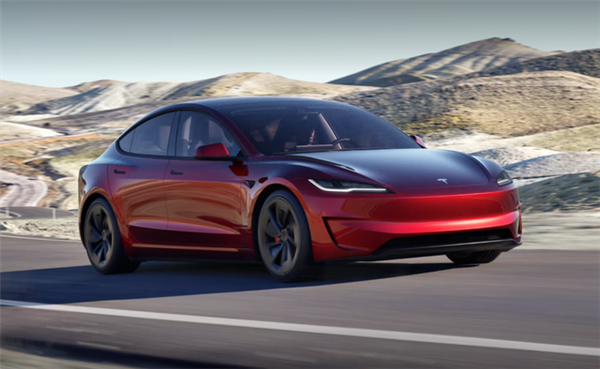 国内33.59万元!全新Model 3高性能版已在海外交付