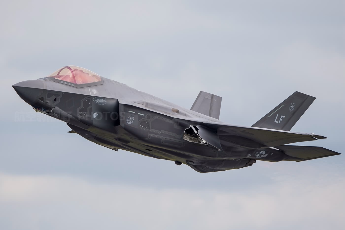 F-35A在三种型号中综合性能相对较强(图为美军F-35A型战机)