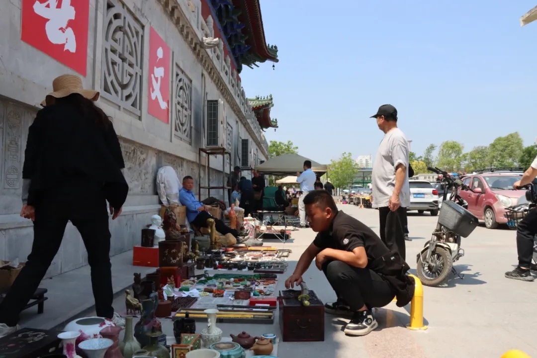 聊城市莘县古玩文化市场开始投入启用