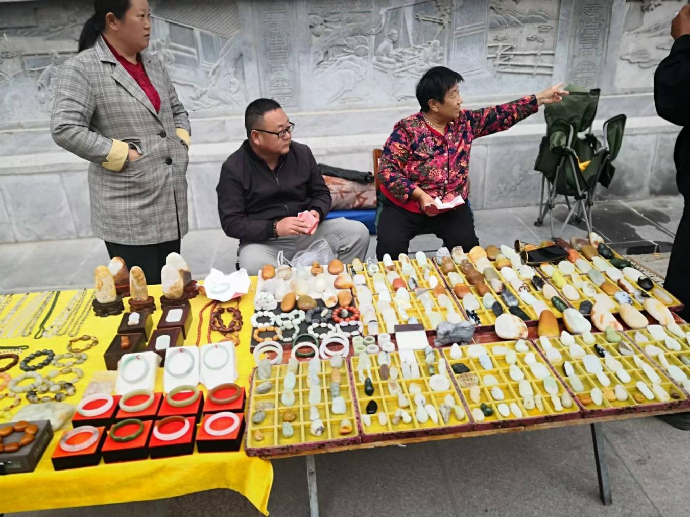 聊城市莘县古玩文化市场开始投入启用