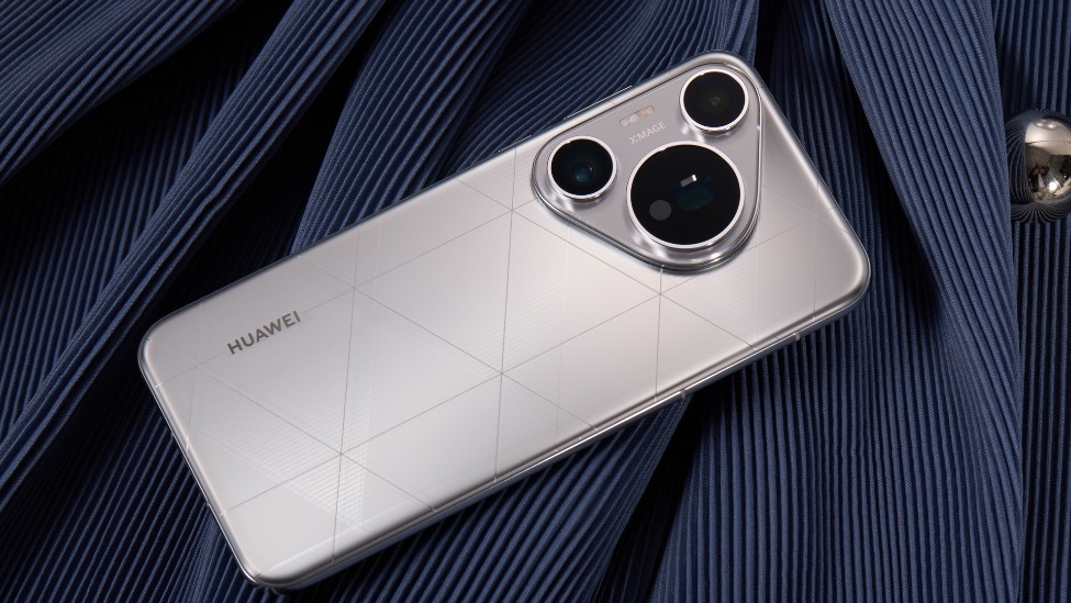 華為Pura 70系列手機推送鴻蒙4.2.0.162更新：優化相機拍攝、提升觸屏流暢性