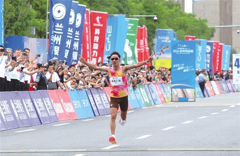 全程男子组中国籍第一名　贾俄仁加