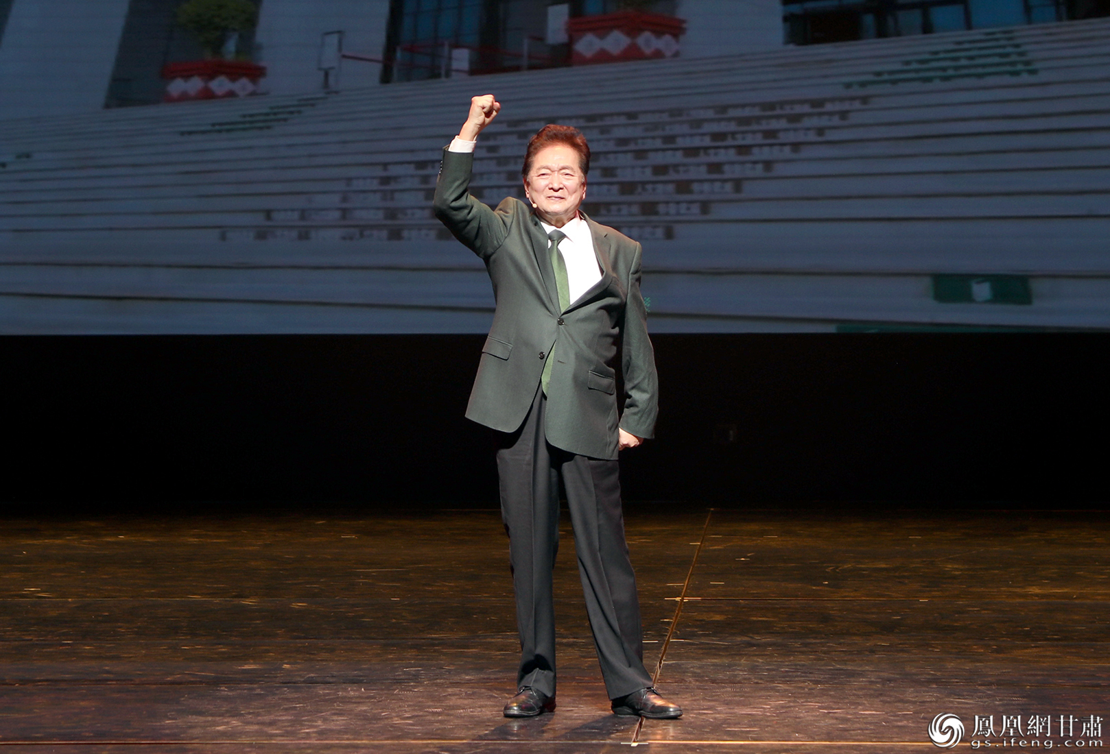 国家一级演员瞿弦和朗诵《诗意凉州》,用声韵之美展现灿烂凉州。童张伟 摄