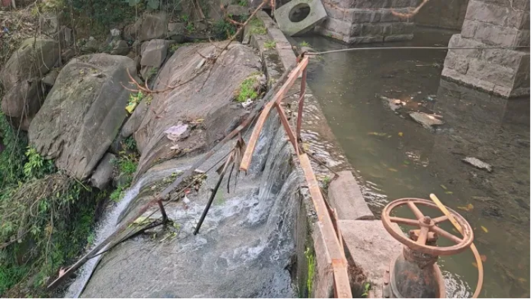 半岛地址重庆市生活污水处理能力不足 一些地方仍然存在污水溢流问题(图3)