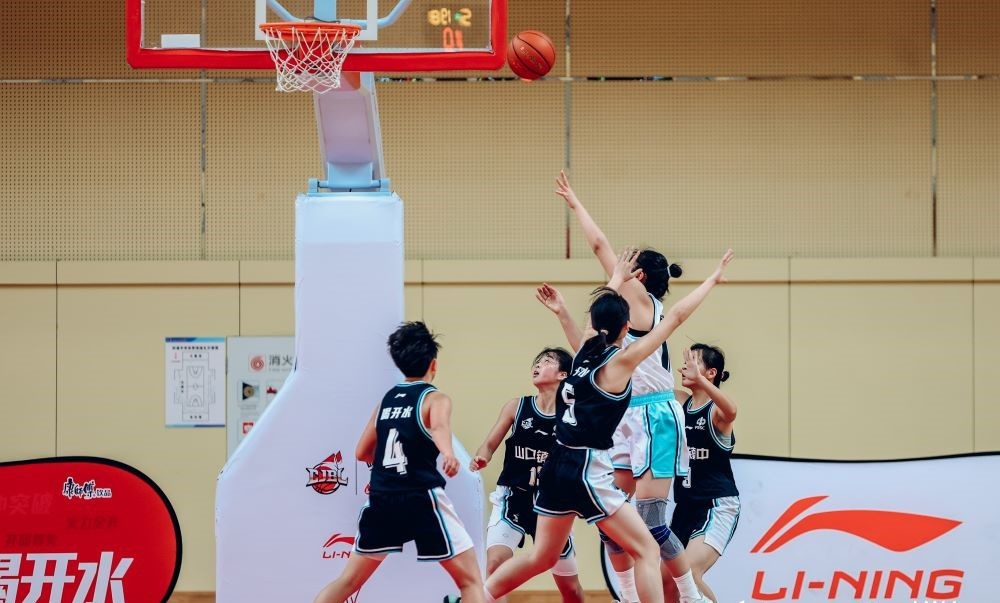 中国初中篮球联赛全明星赛绥芬河开赛