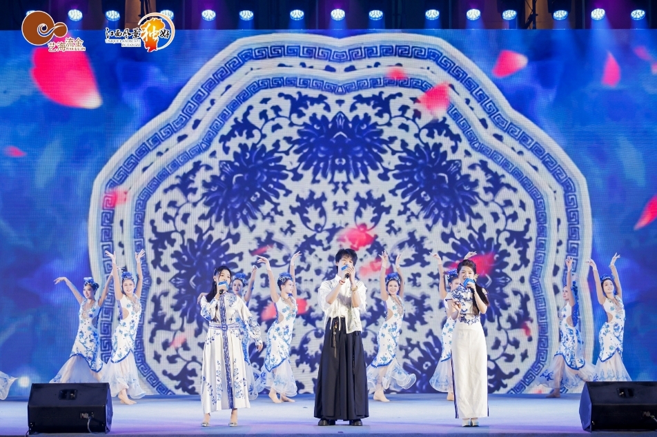 “艺海流金&middot;情满赣鄱”内地与港澳文化和旅游界交流活动开幕