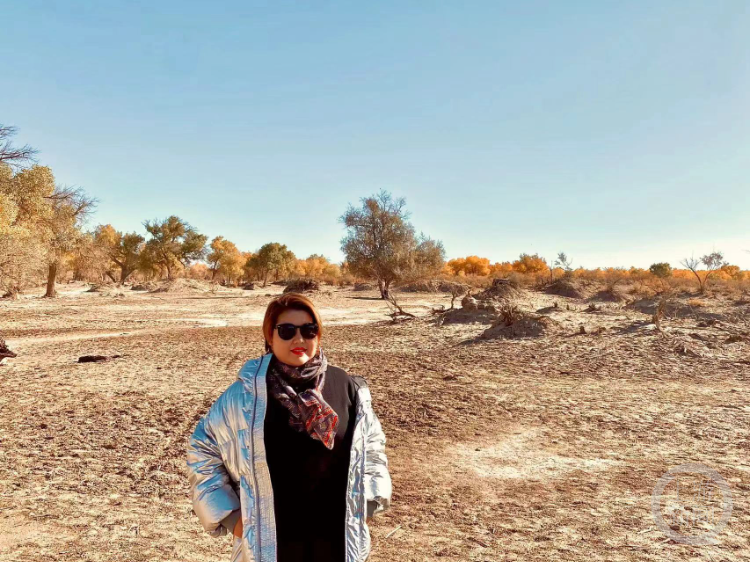 重庆版"热辣滚烫":34岁女子从203斤减至108斤"美到出圈"凤凰网陕西_凤