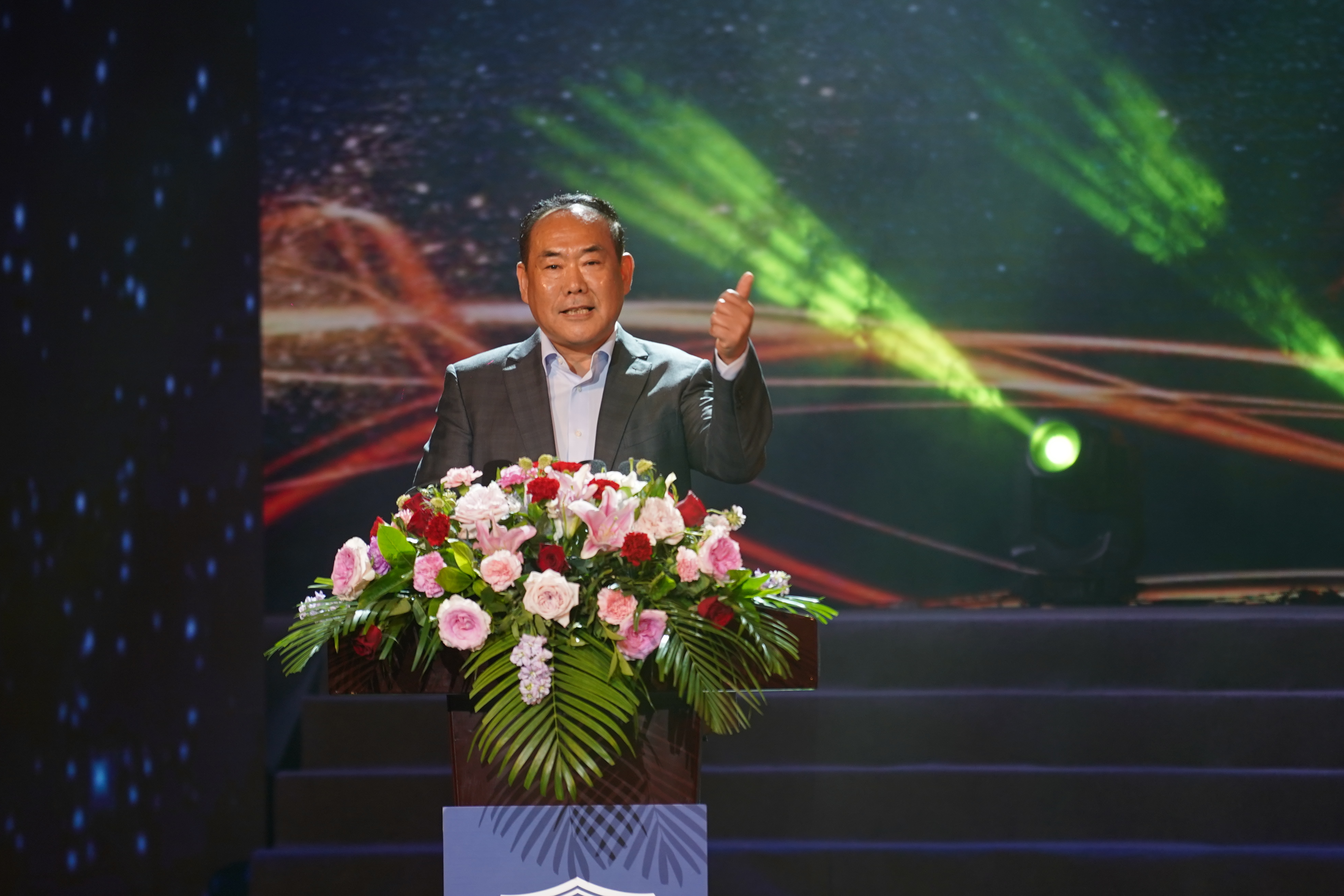 青岛榉园学校董事长王毅