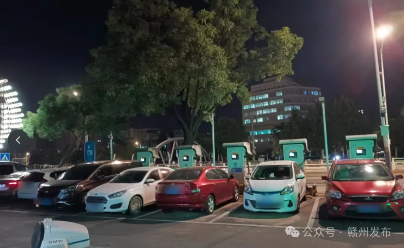 赣州西站充电桩成摆设 停的都是油车?赣州城投集团回应