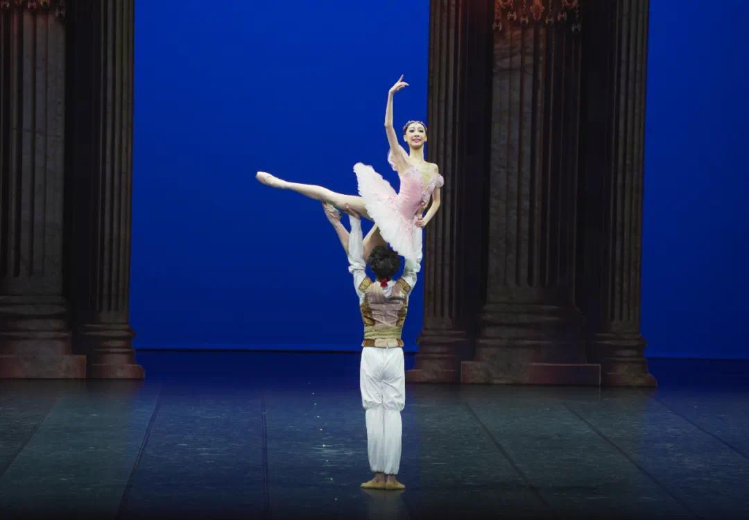 当哈尔滨芭蕾舞团遇见哈尔滨工业大学!
