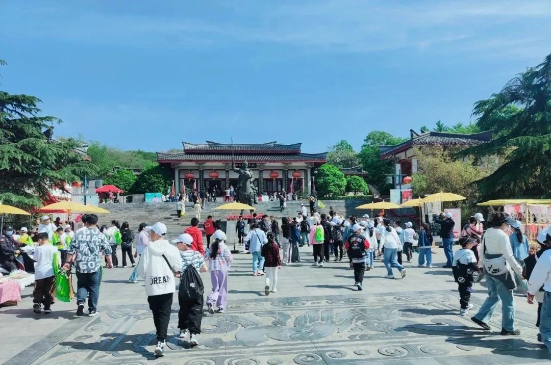 汉文化景区是徐州对外展示汉文化的窗口,随着徐州文旅火爆出圈,汉文化