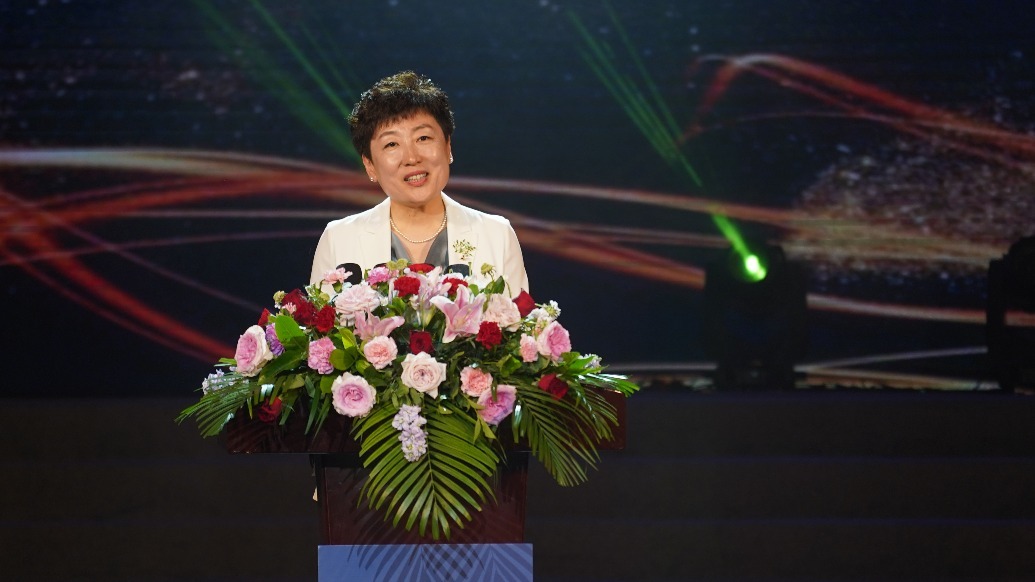 青岛榉园学校校长薛清