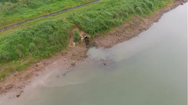 半岛地址重庆市生活污水处理能力不足 一些地方仍然存在污水溢流问题(图1)