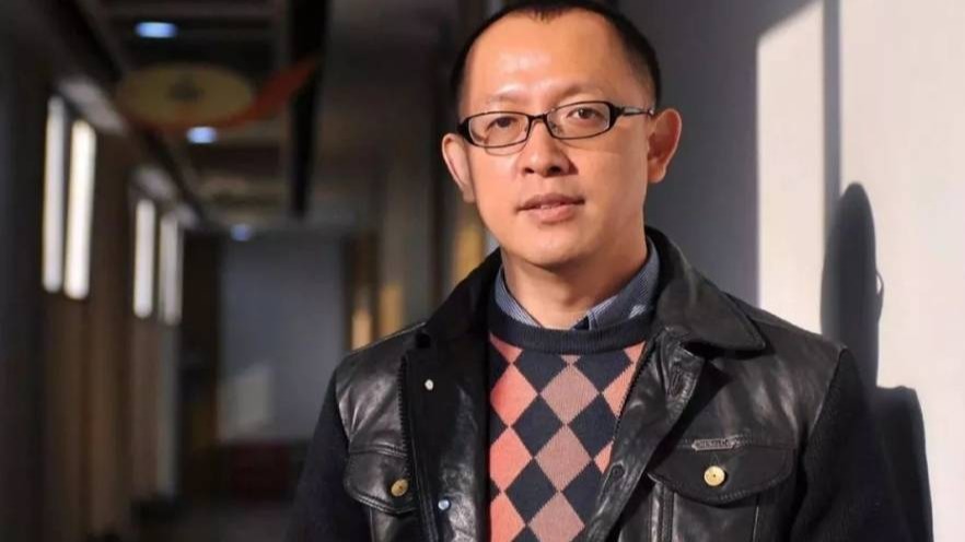 洪涛回应那英《歌手》表现：那姐永远是我心目中神一般的存在