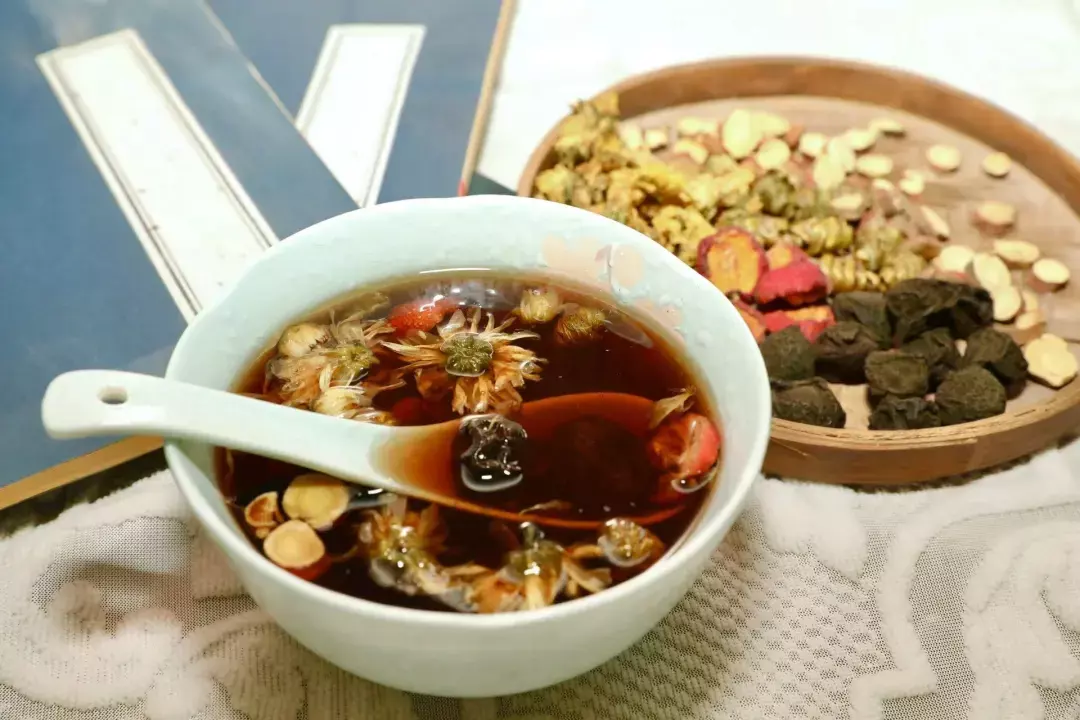"饮"领健康! 南京市中医院推两款夏季中药茶饮