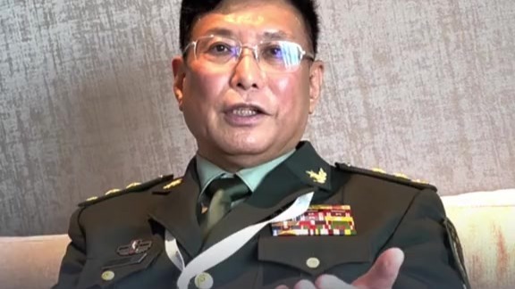 凤凰专访香会中方代表何雷：台海演习是一种作战方案的预演，若引发恐慌，责任全在赖清德