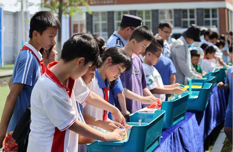 2024年萍乡市暨芦溪县科技活动周启动