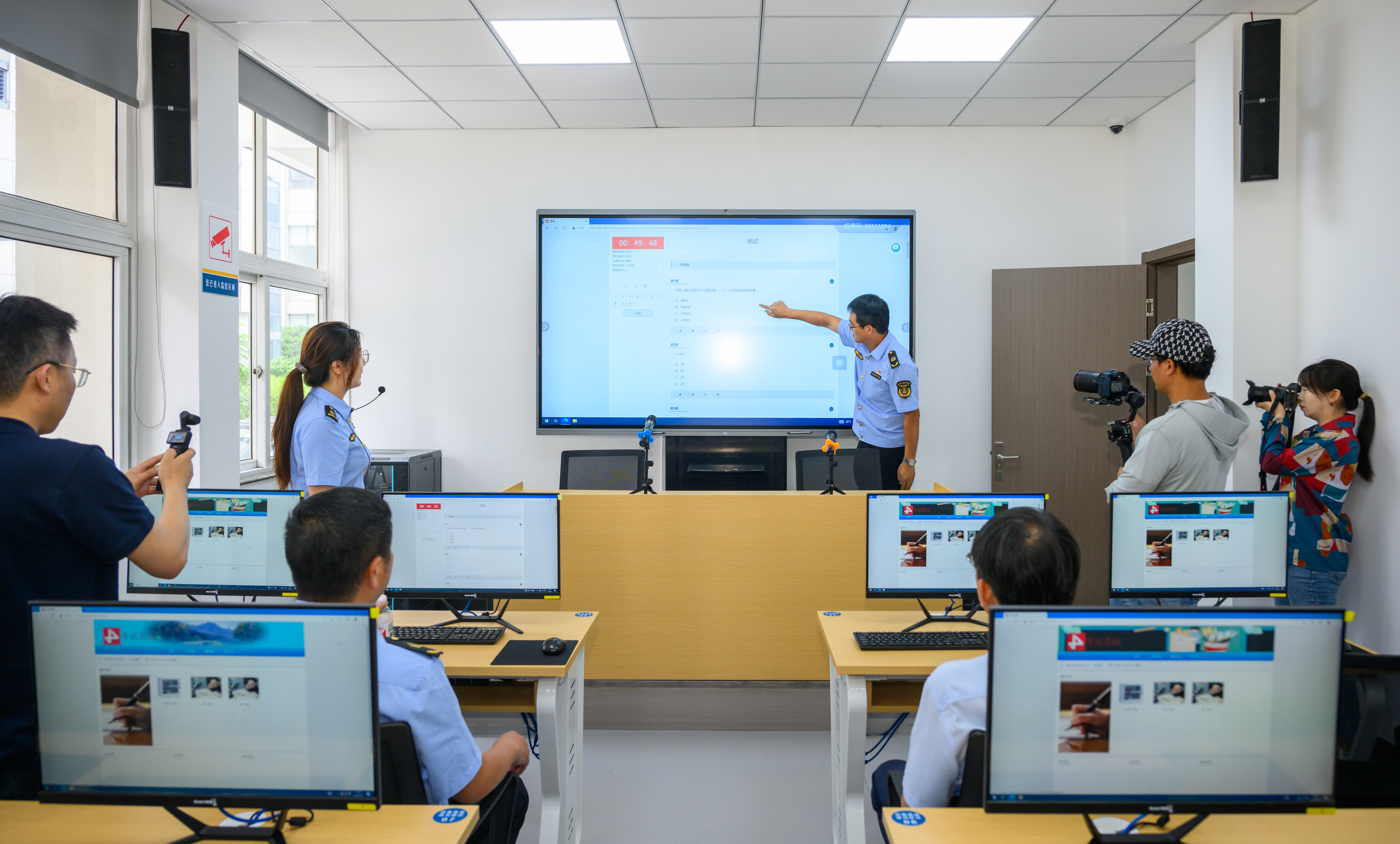 宁波建成全省首个沉浸式全流程交通执法实训基地
