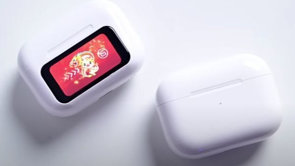 藏不住瞭？新專利顯示蘋果仍計劃為AirPods充電盒配屏幕