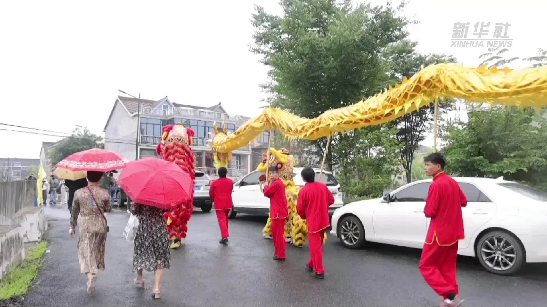 浙江余杭：水乡“游龙会”水陆双龙庆端午