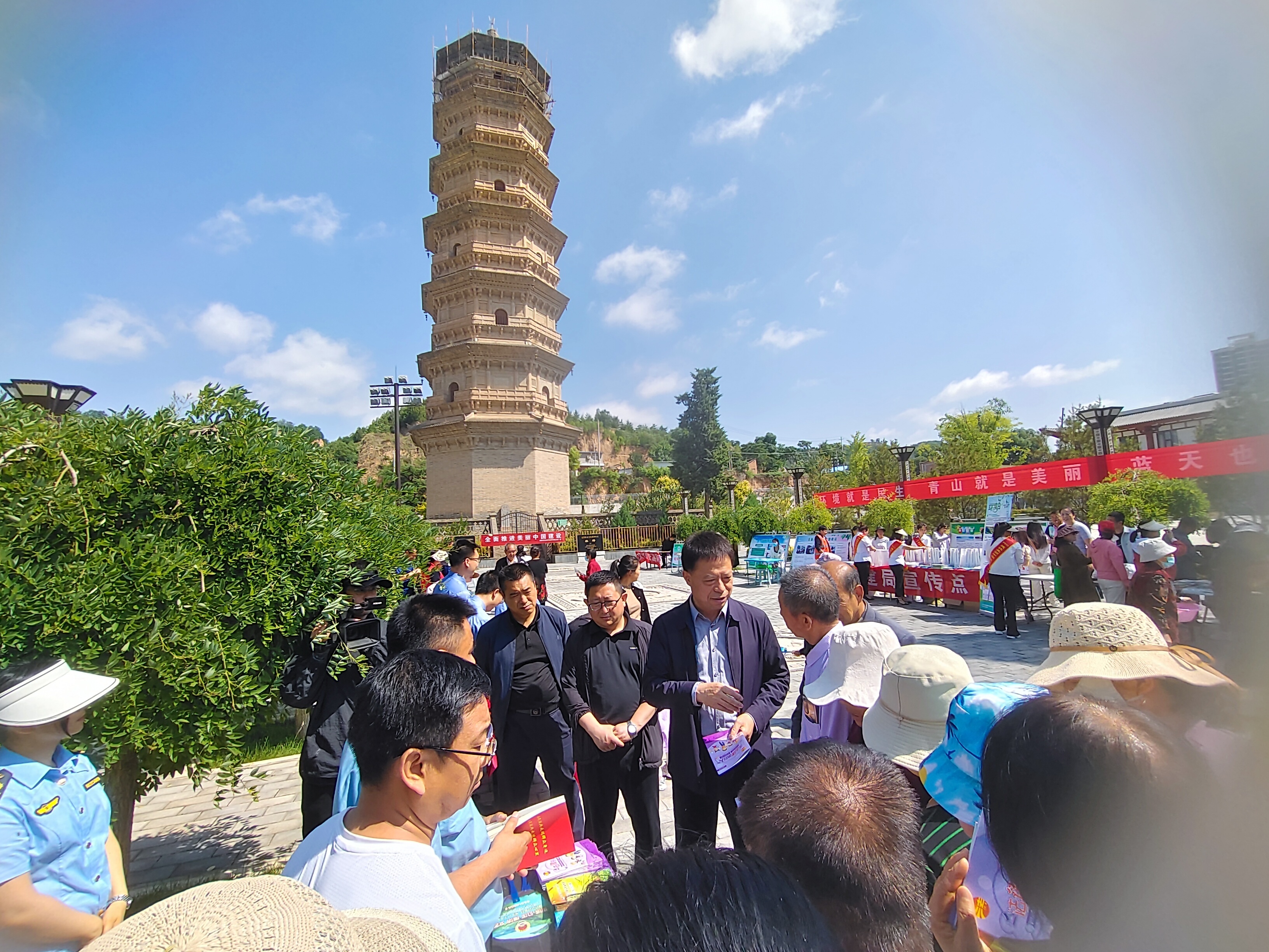 咸阳市生态环境局旬邑分局组织开展6.5世界环境日宣传活动