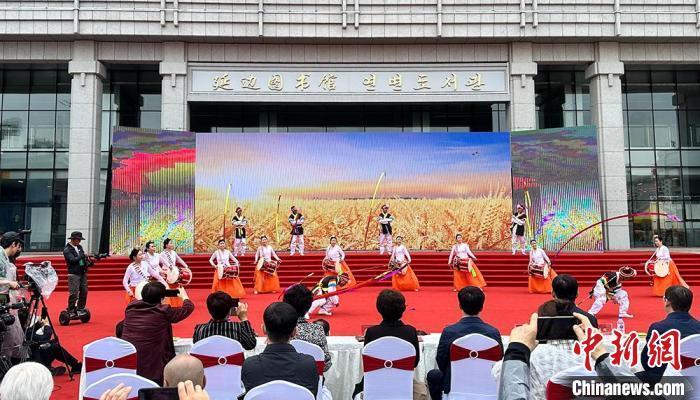 延边州非遗项目表演。　郭佳 摄