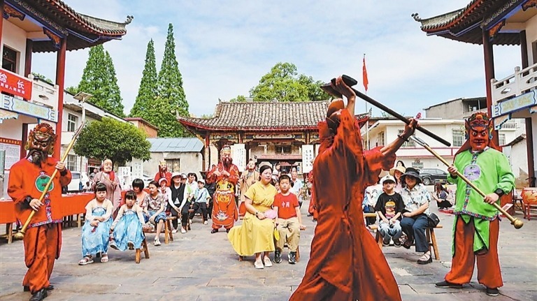 萍乡:傩舞表演迎端午(图)_凤凰网