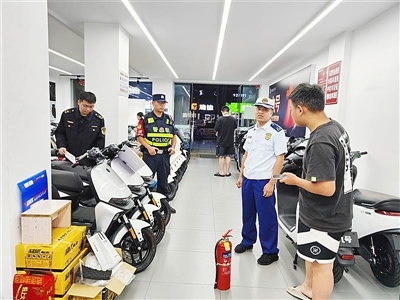 南昌开展第三次集中检查行动 查扣非法改装车辆29辆