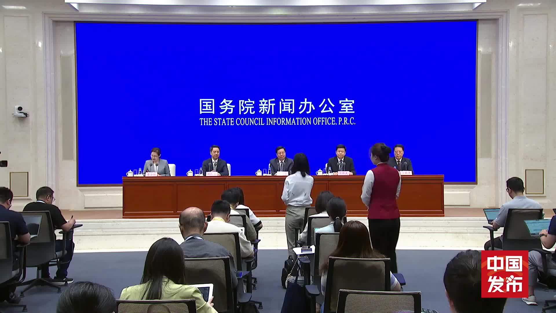 重庆就近年来推动成渝地区双城经济圈建设成效和下一步打算答21记者