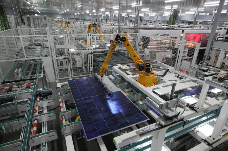 晶科5厂生产车间