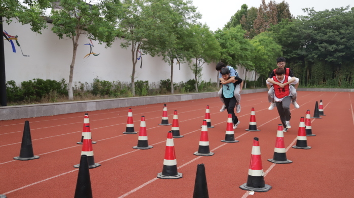 江苏安全技术职业学院举行“安全生产月”活动启动仪式