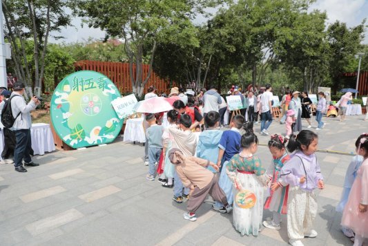 “浓情端午 粽享时光”2024年青岛市“我们的节日·端午”主题活动(崂山会场)成功举办