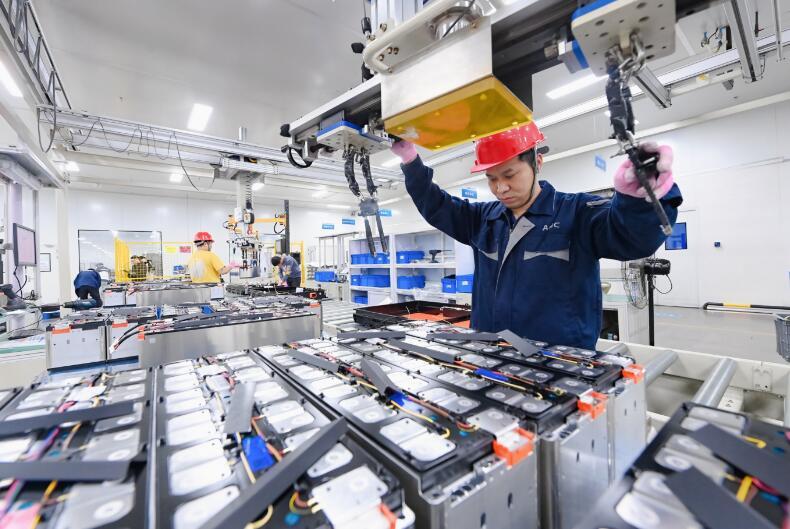 安驰新能源电池车间