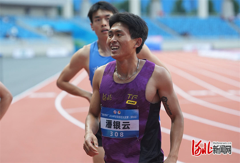 河北运动员潘银云在男子400米比赛中。河北省体育局供图
