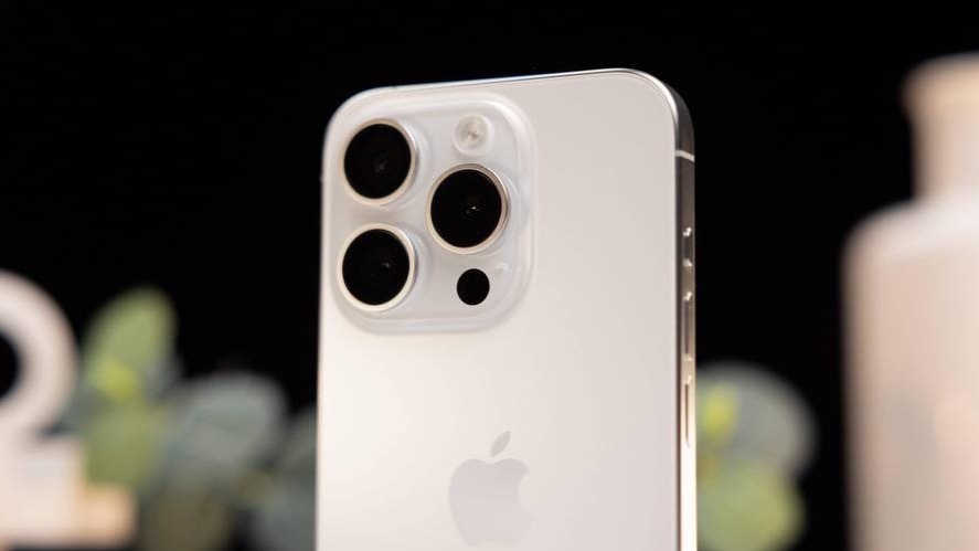 曝LG獲iPhone 16 Pro Max OLED量產許可，領先三星