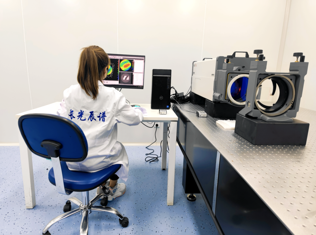 凤栖梧桐・人才新区|吉林省光电子产业孵化器：让人才前行有力眼里有“光”