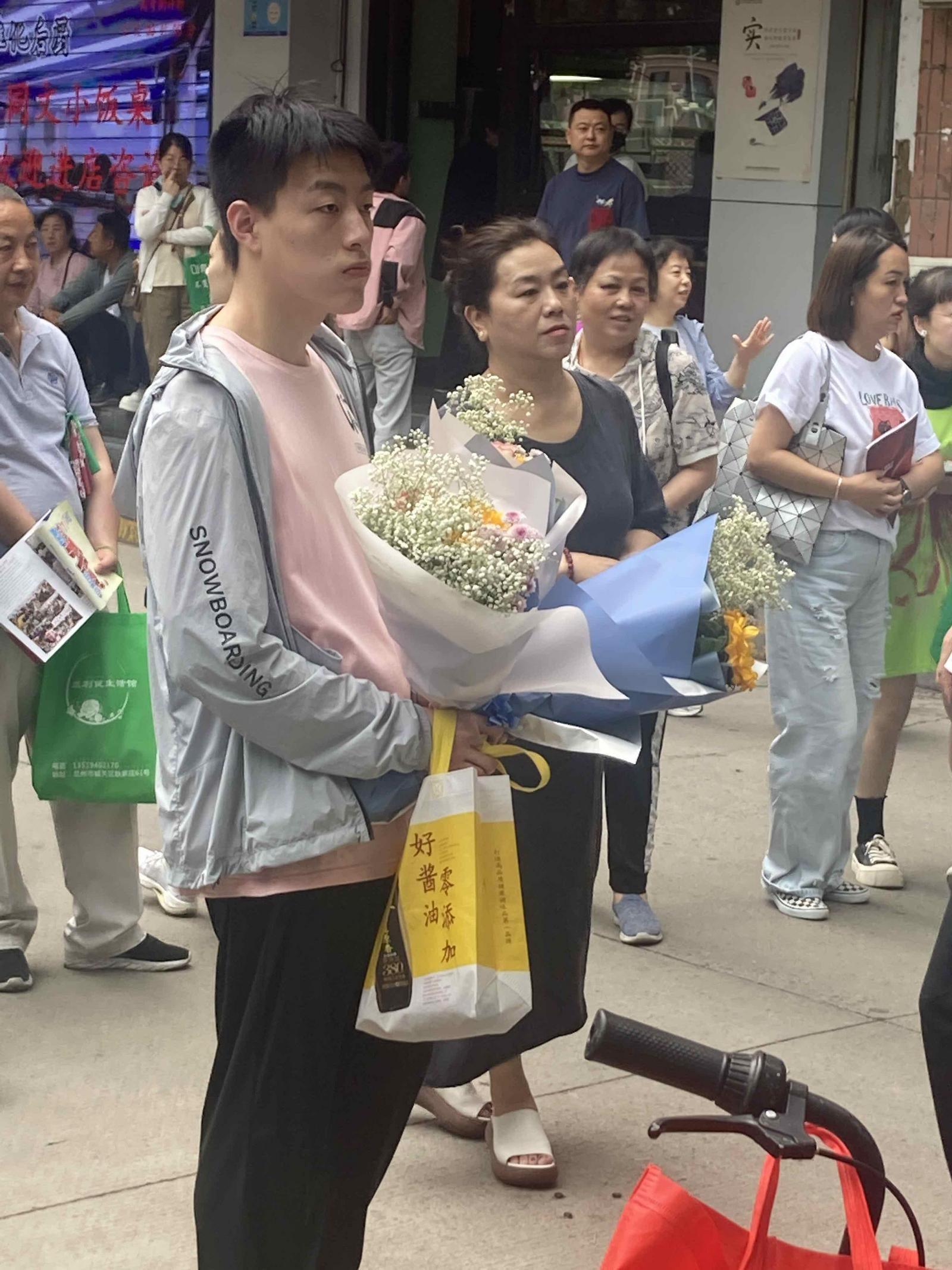 静静“等待”的鲜花